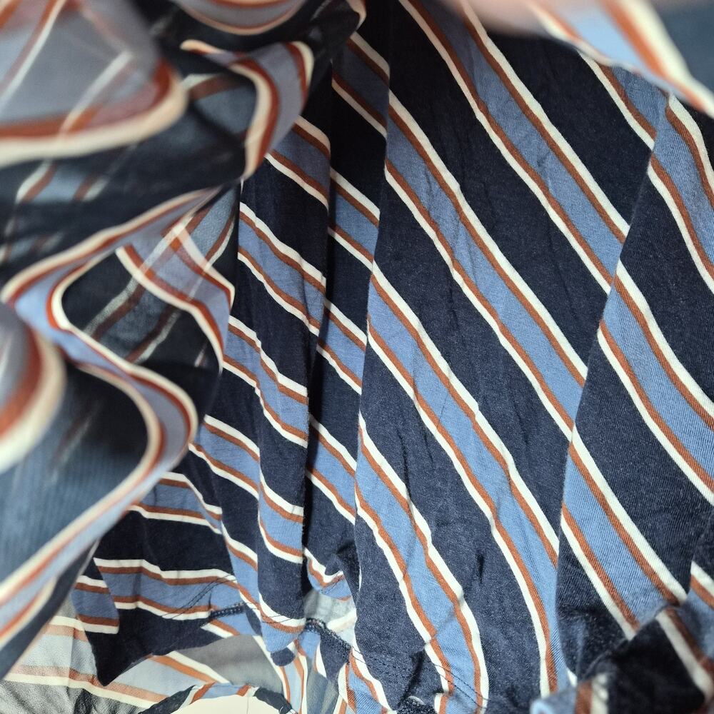 Ann Taylor Loft Striped‎ Blouse Sz M Sheer Chiffon Over Fitted Tank Top - Picture 6 of 9
